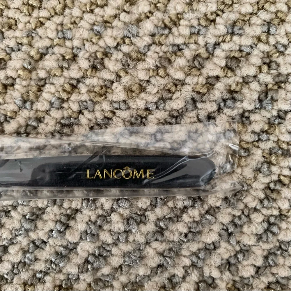 New Lancôme Dual Sided Eyebrow and Eyelash Brush and Comb